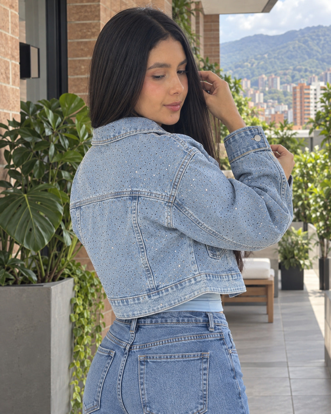 Chaqueta denim corta